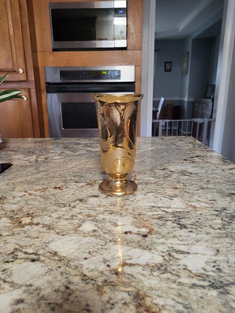22 Carot Gold Vase