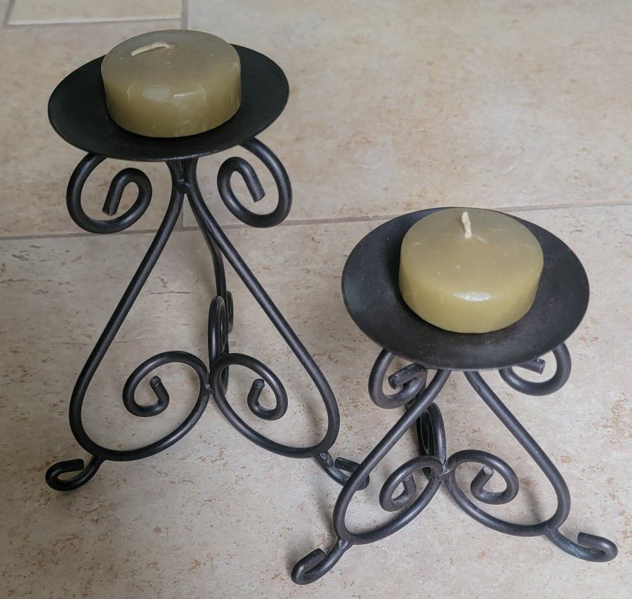 Scrollwork Wrought Iron Candle Holder Set
