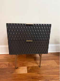 ALVARES Textured Honeycomb 2-Drawer Nightstand with Gold Legs