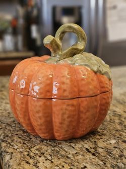 Harry & David Ceramic Pumpkin Bowl