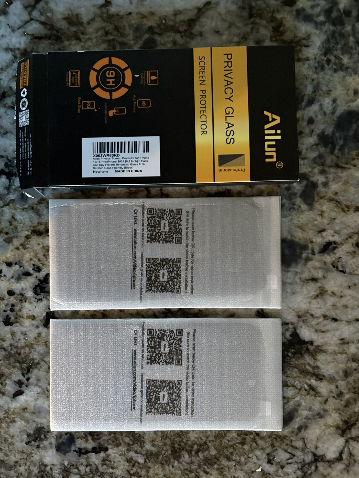 iPhone 16 Privacy Glass & Screen Protector