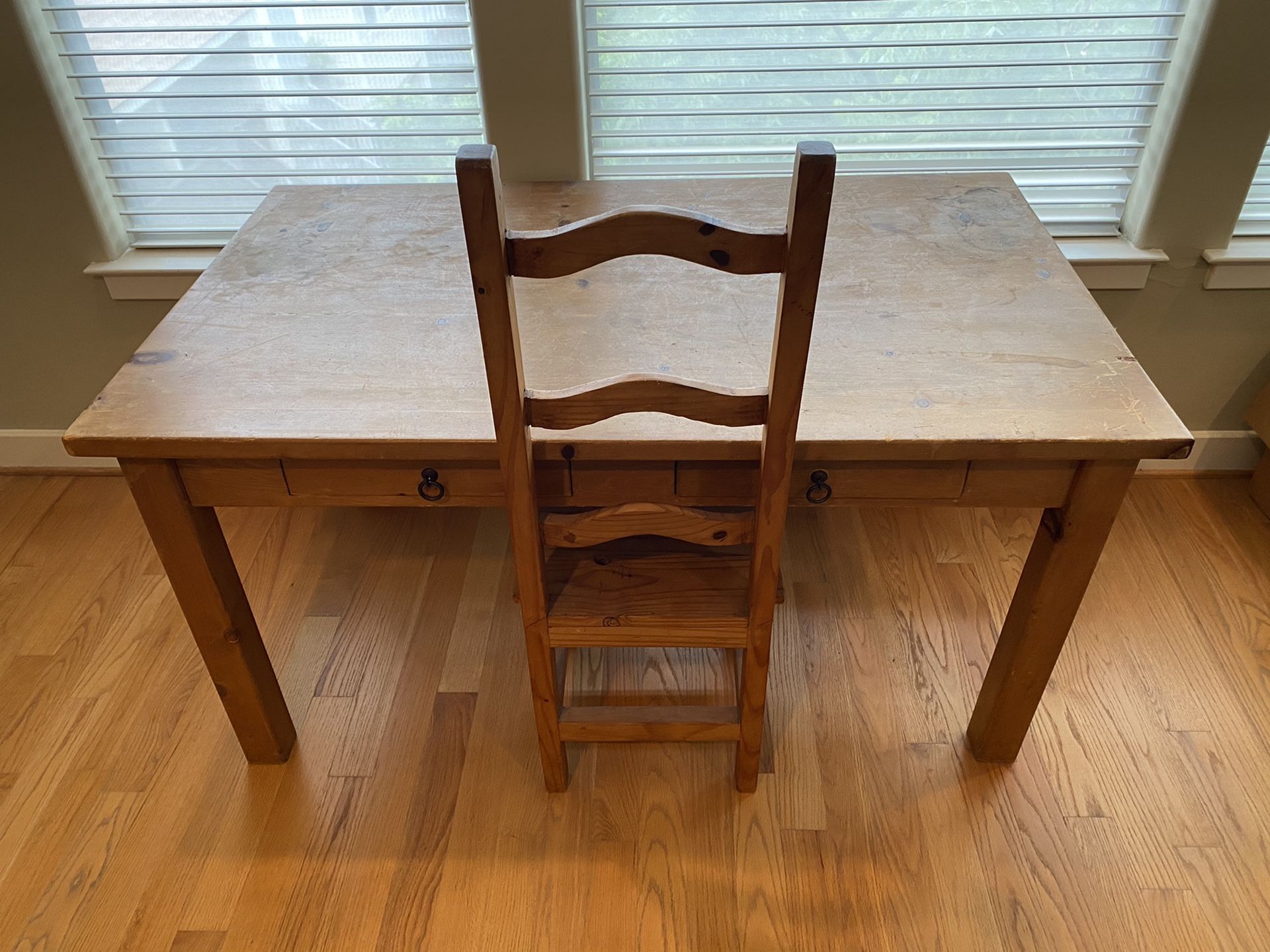 Solid Wood Table/Desk with Chair