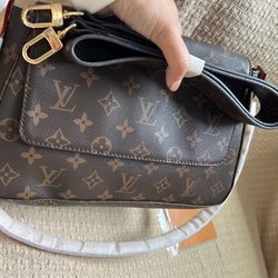 MCM Brown Boston Hand Bag for Sale in Castro Valley, CA - OfferUp