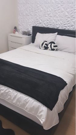 queen black bed frame