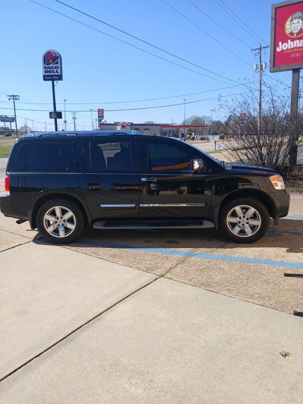 2010 Nissan Armada
