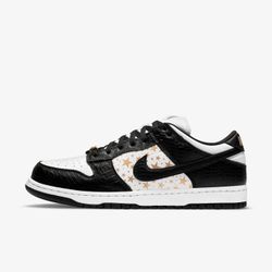 Supreme Nike SB Low Size 9