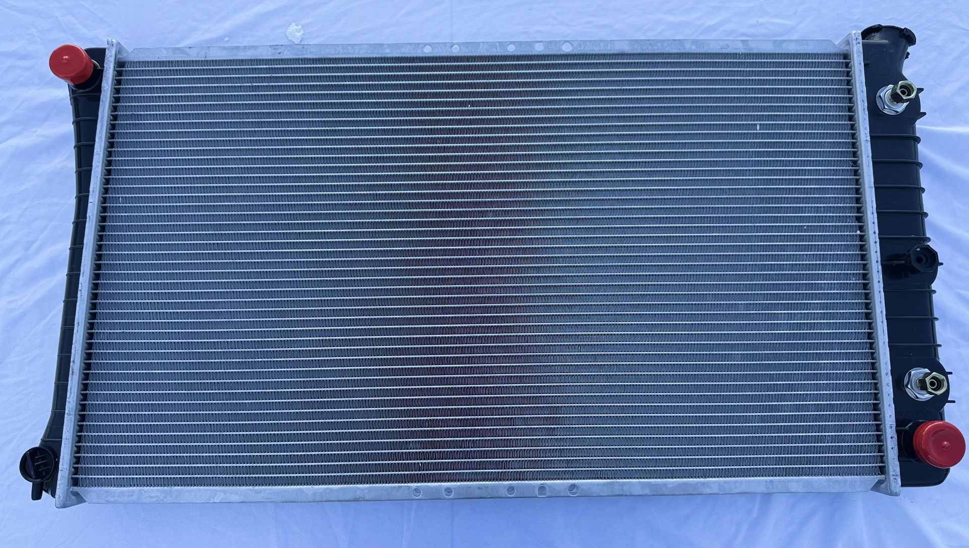 1988 To 1996 Oldsmobile 98 Radiator