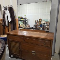 Dresser with mirror