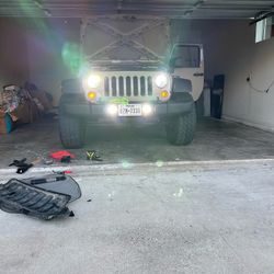 LED HEADLIGHTS $40