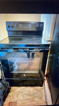 GE Black Electric Stove / Range | Local Pickup
