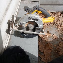 Dewalt Circular Saw