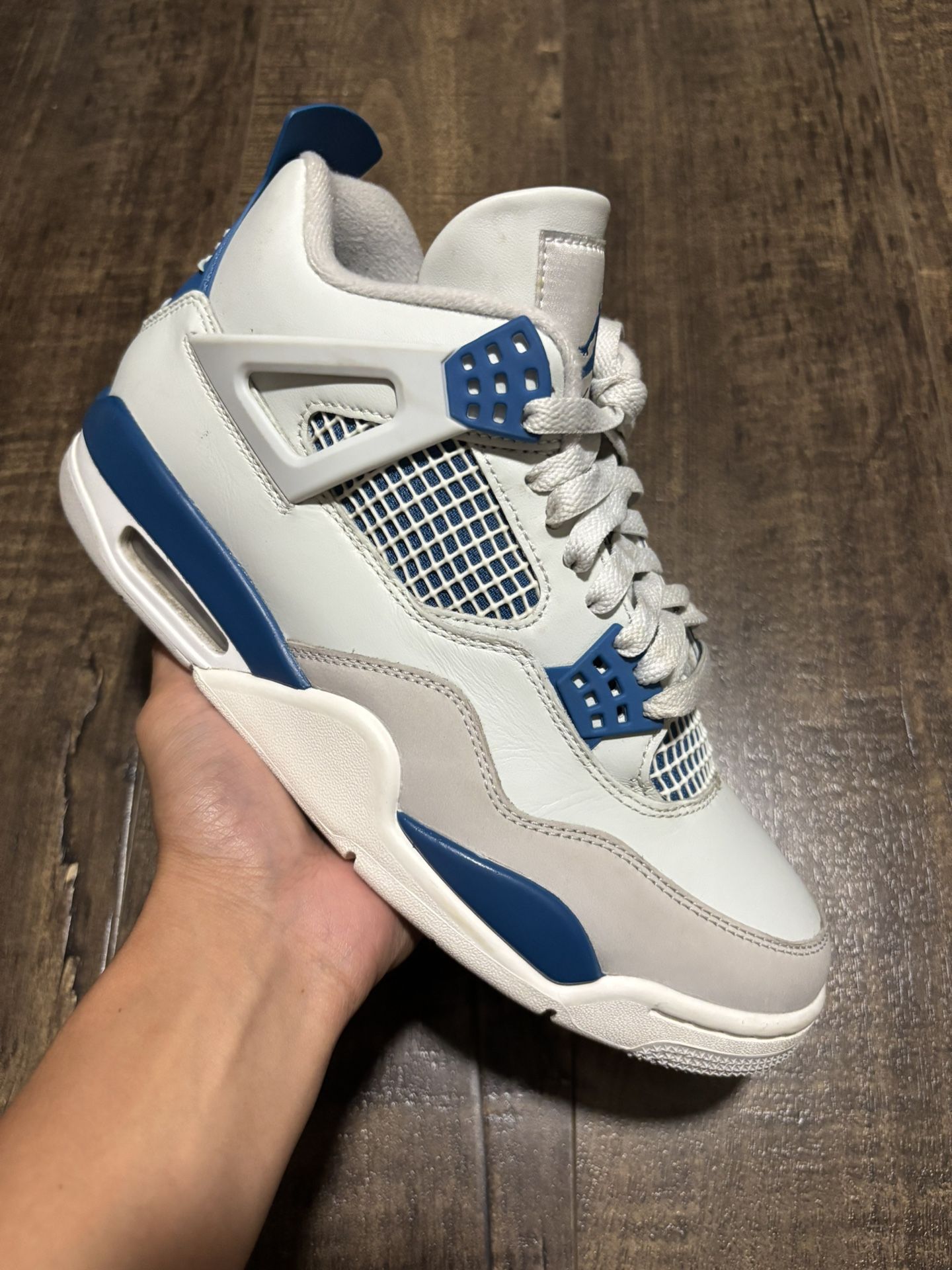 Jordan 4 Military Blue