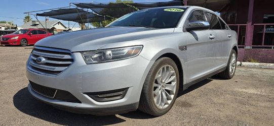 2016 Ford Taurus