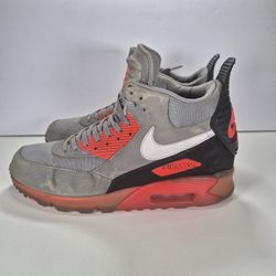 Size 12 - Nike Air Max Gray - Men 684722-006 Fair Condition Rare Sneaker Boots