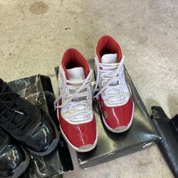 Jordan 11s 