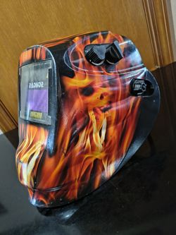 Radnor 40Vi Blaze auto-darkening welding helmet