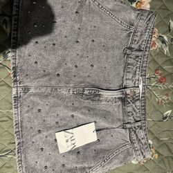 Zara Mini Skirt ,Size L