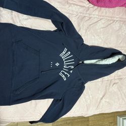 Hollister Women’s Hoodie 