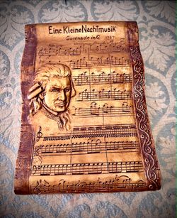 Beautiful art clay wall art Eine Kleine Nacht Musik Mozart
H18xW13.5xD2 inch Lbs 6.5