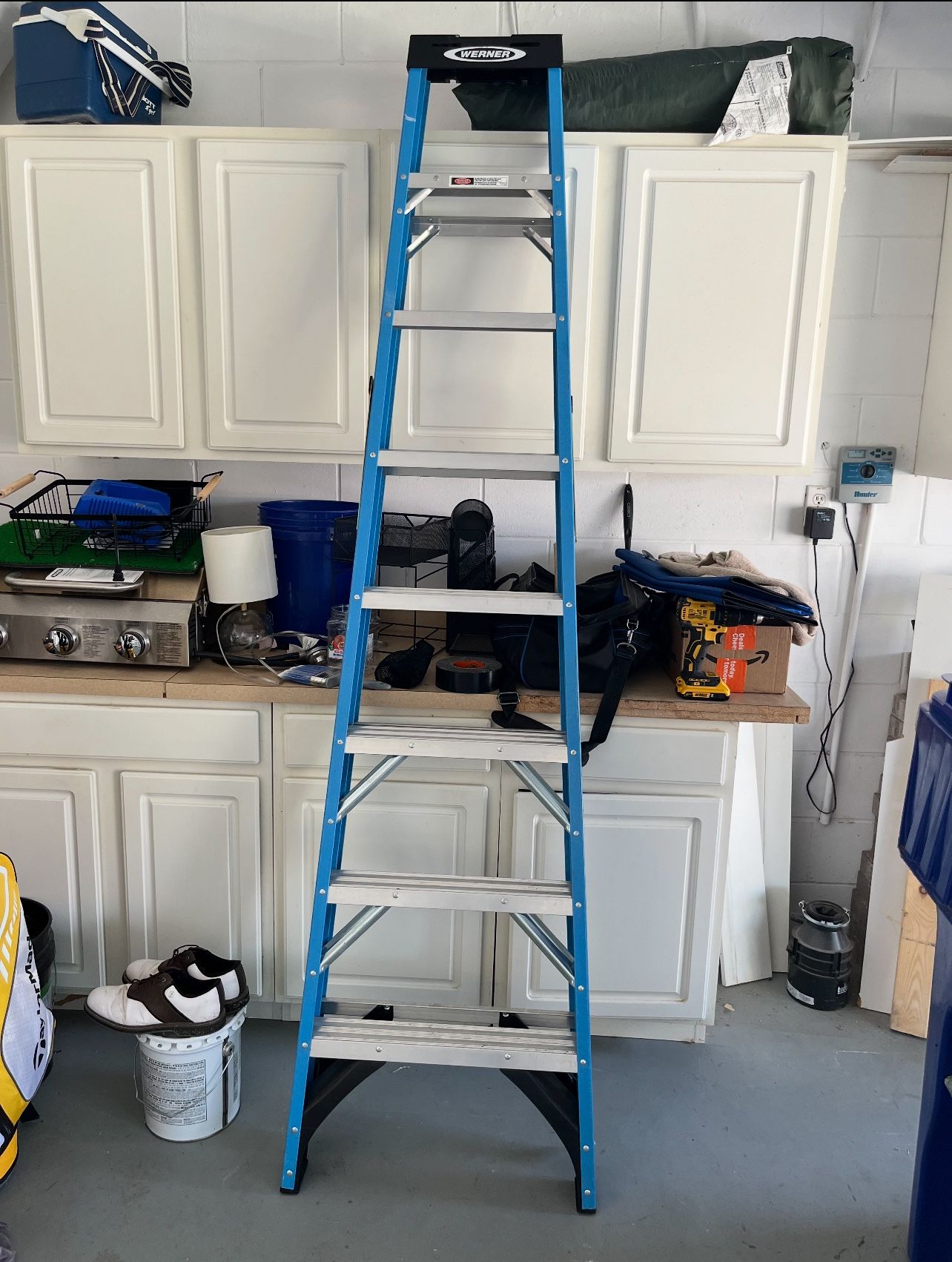 8 Foot Ladder