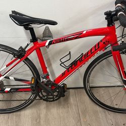 Specialized ALLEZ Kids 44cm Road Bike. 