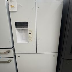 FRIGIDAIRE 28 Cu.Ft. Standard Depth French Door Refrigerator