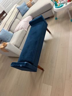 Upholstery storage bench