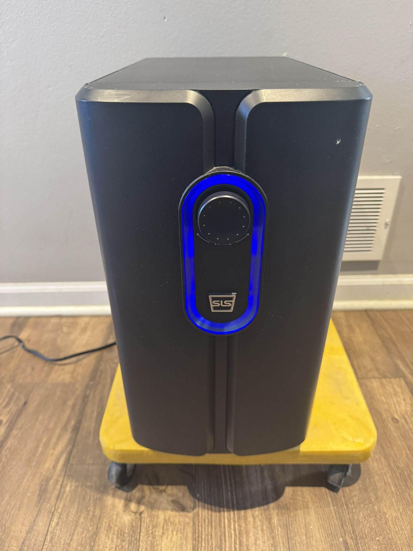 Superior Listening Systems (SLS) QG 5000W Subwoofer TESTED!!