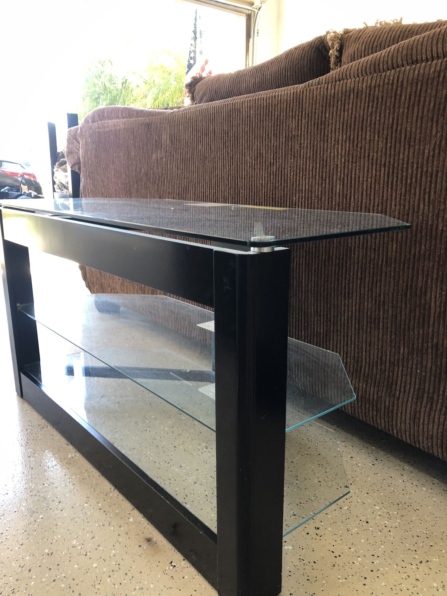 Tv table