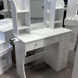 Vanity Desk with Mirror and Lights, Makeup Vanity Table with 10 Drawers（damage