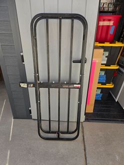 Cargo carrier