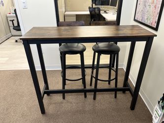 17 Stories "Mayton" Bar Table with 2 "Maillard" Bar Stools