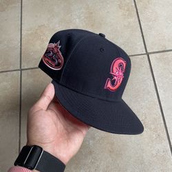 Seattle Mariners Pinky