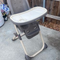 Children’s High chair 