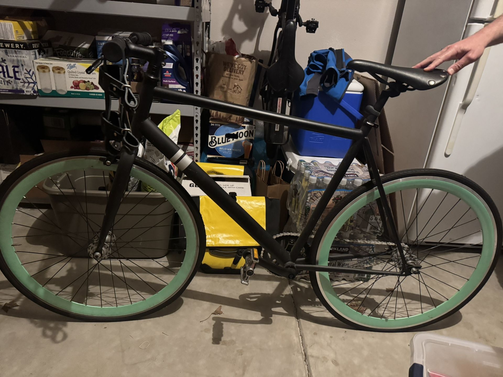 Solé Single Speed / Fixie Bike – Like New, Barely Ridden!