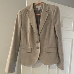 Women’s Skirt Suit