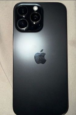 Apple iPhone 15 Pro Black Titanium