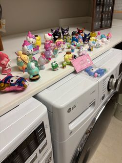Hello kitty and friends