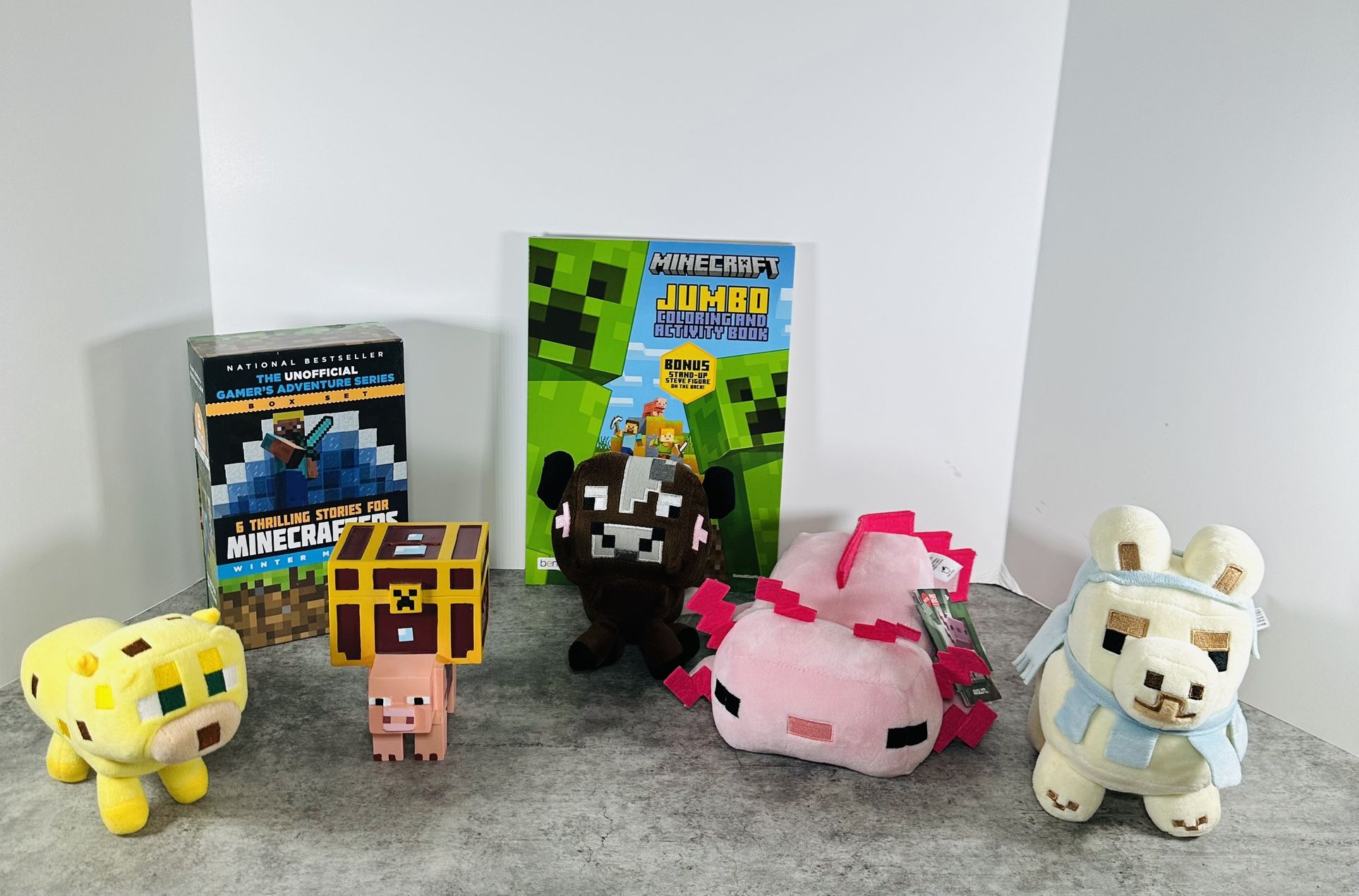 Minecraft Plush Piggy Bank And Book Set