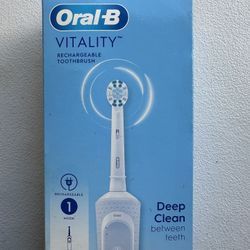 Oral B. VITALITY. Electric Tooth brush 