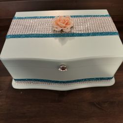 Musical Jewelry Box