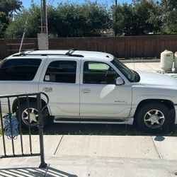 2005 GMC Yukon