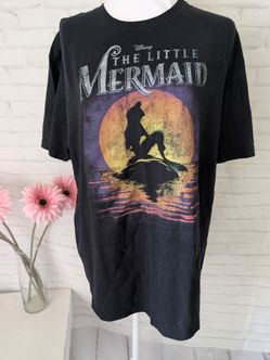 Disney Ariel tee size L unisex