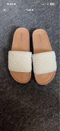 Bamboo Pearl Embellished Slide Sandals