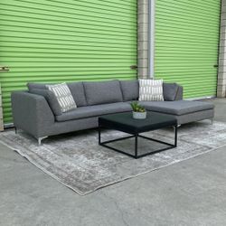 *Free Delivery* Gray Modern Sectional Couch Sofa