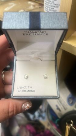 Diamond earrings