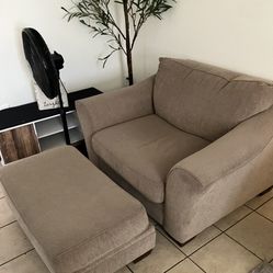 Couch Chair With ottoman 