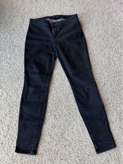 Women’s Size 29 Guess Skinny Jeans