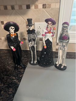 Day of the Dead Skeleton Figurines Set of 4