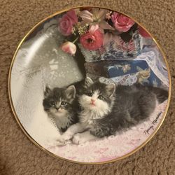 Cats Kittens  “Ladies of Leisure" By Nancy Matthews Franklin Mint Heirloom Plate